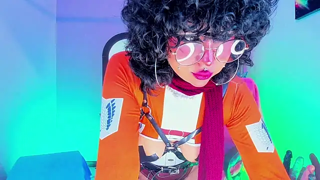 kuromi69 online show from 09-23-25, 05:47