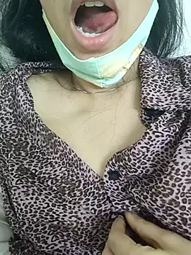 Angel Anamika online show from 09-18-25, 10:02