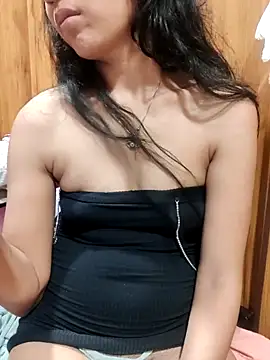 Snapshot of Angel_Anamika chatting on 05-25-26, 07:01 Angel Anamika online show from 05-25-26, 07:01