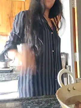 Angel Anamika online show from 04-13-26, 11:25