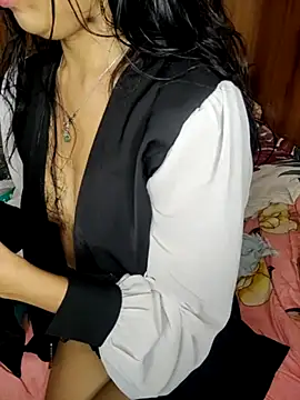 Snapshot of Angel_Anamika chatting on 05-14-26, 06:27 Angel Anamika online show from 05-14-26, 06:27