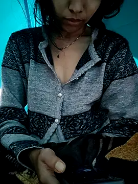 Angel Anamika online show from 11-20-25, 03:29