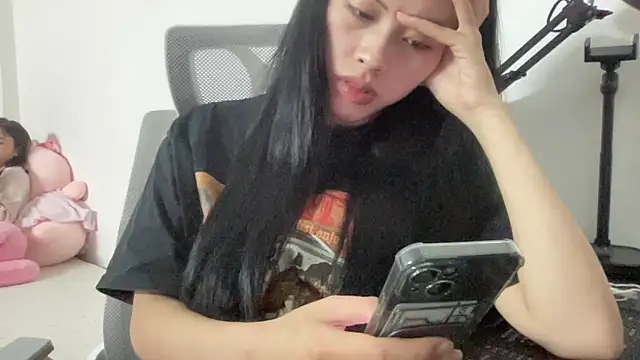 Louis Baby online show from 12-05-25, 08:24