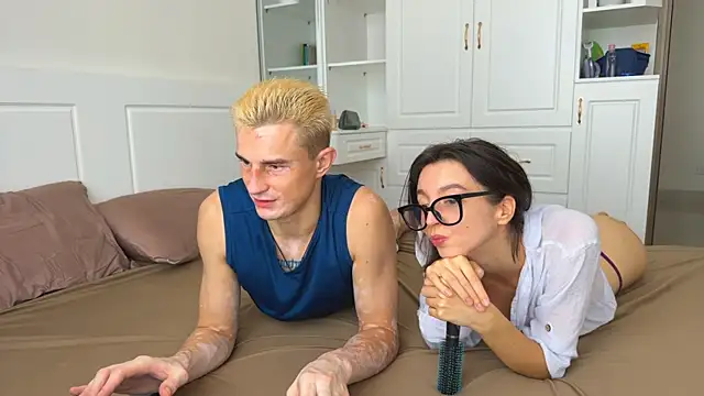 Morning Stars online show from 12-14-25, 03:02