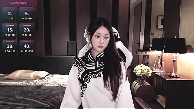 Snapshot of Cartier-__Daji- chatting on 10-06-25, 01:12 Cartier-  Daji- online show from 10-06-25, 01:12
