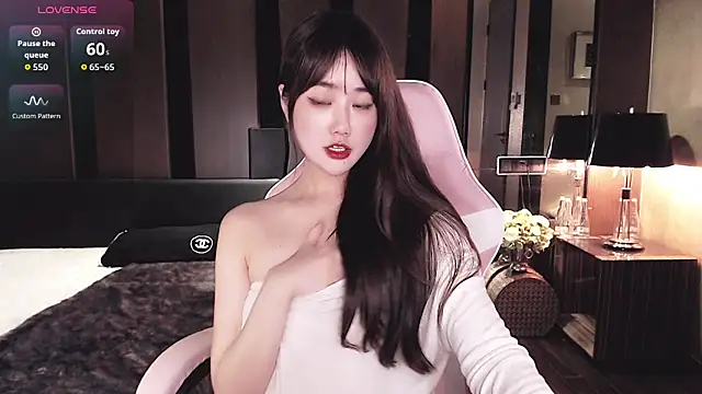 Snapshot of Cartier-__Daji- chatting on 07-28-26, 02:13 Cartier- Daji- online show from 07-28-26, 02:13