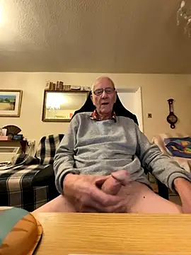 cutaboverest online show from 11-30-25, 04:08