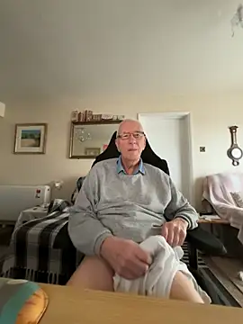 cutaboverest online show from 02-19-26, 04:26