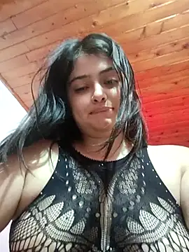 Stephania 18 online show from 02-22-25, 10:31