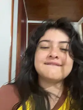 Stephania 18 online show from 10-04-25, 11:50