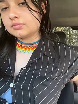 Stephania 18 online show from 02-17-25, 05:01