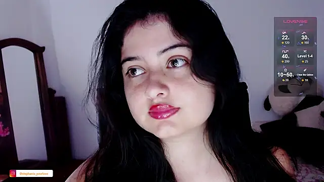 Stephania 18 online show from 12-01-25, 01:39