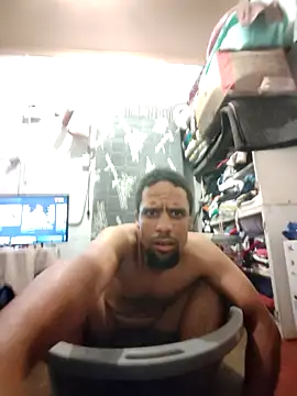 Snapshot of Tigermanboy chatting on 10-01-25, 05:06 Tigermanboy online show from 10-01-25, 05:06