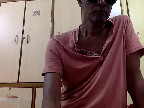 Lookin4Kinky Partner online show from 11-18-25, 04:49