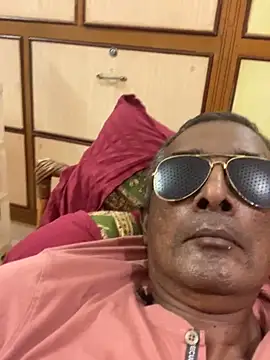 Lookin4Kinky Partner online show from 11-16-25, 04:12