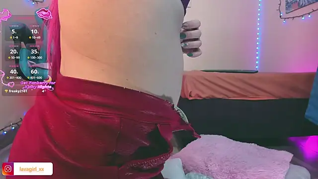 Julieta cott online show from 12-13-25, 09:21