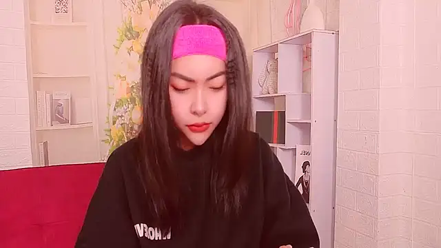 Snapshot of SexualStruggle chatting on 01-11-26, 12:28 SexualStruggle online show from 01-11-26, 12:28