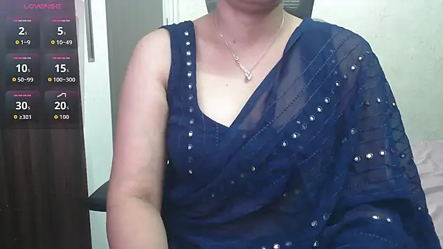 Snapshot of Jass-Karan chatting on 06-18-26, 05:51 Jass-Karan online show from 06-18-26, 05:51