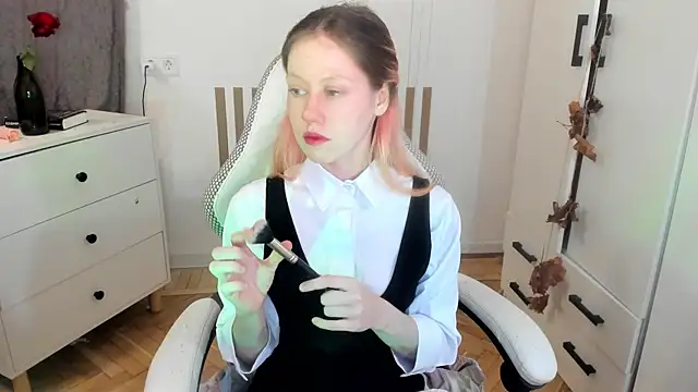 Silly  Milly online show from 11-15-25, 04:55