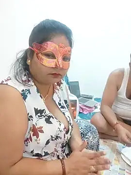 BBW HOT COUPLE online show from 01-10-25, 01:20