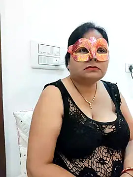 BBW HOT COUPLE online show from 12-31-24, 05:00