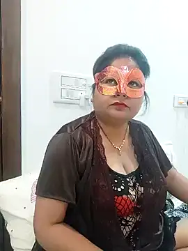 BBW HOT COUPLE online show from 01-04-25, 05:05