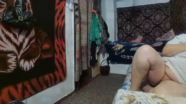 NataliiaRosa54 online show from 12-17-25, 05:01