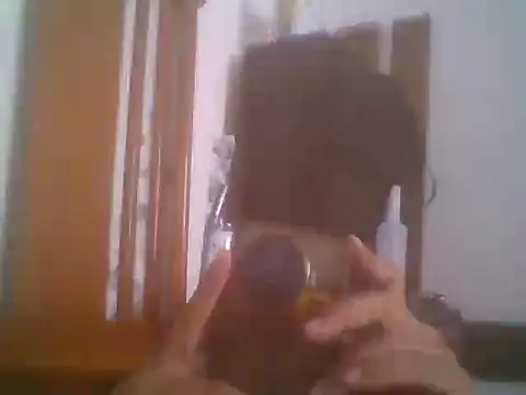 Snapshot of snoppie chatting on 06-01-26, 04:39 snoppie online show from 06-01-26, 04:39
