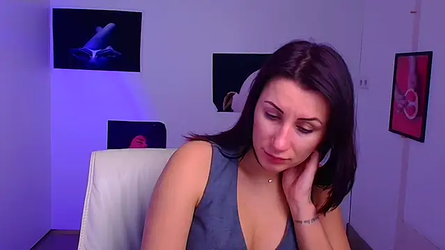 Snapshot of Loren_Moa chatting on 01-31-25, 06:57 Loren Moa online show from 01-31-25, 06:57