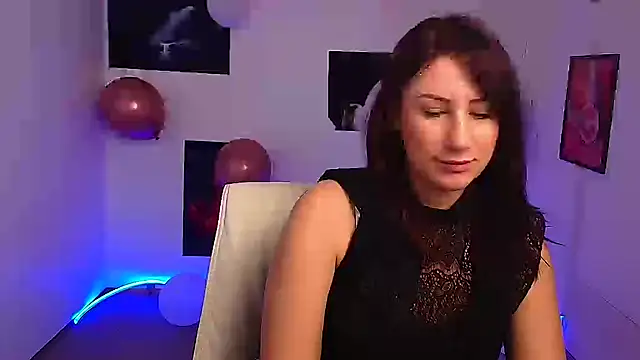 Snapshot of Loren_Moa chatting on 03-05-25, 07:38 Loren Moa online show from 03-05-25, 07:38