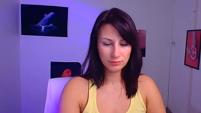 Snapshot of Loren_Moa chatting on 01-24-25, 04:06 Loren Moa online show from 01-24-25, 04:06