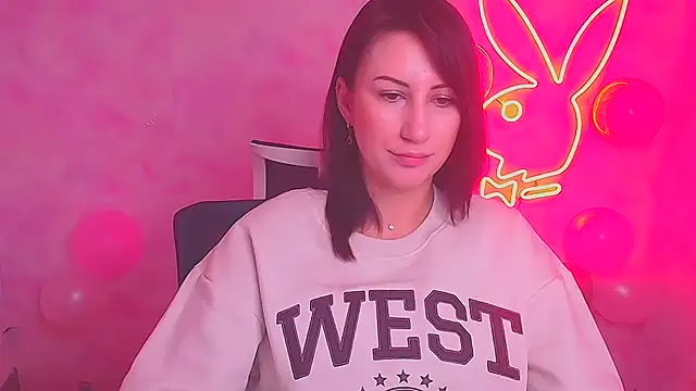 Snapshot of Loren_Moa chatting on 02-12-25, 01:16 Loren Moa online show from 02-12-25, 01:16