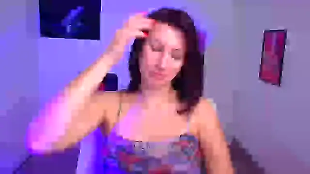 Snapshot of Loren_Moa chatting on 02-04-25, 10:00 Loren Moa online show from 02-04-25, 10:00