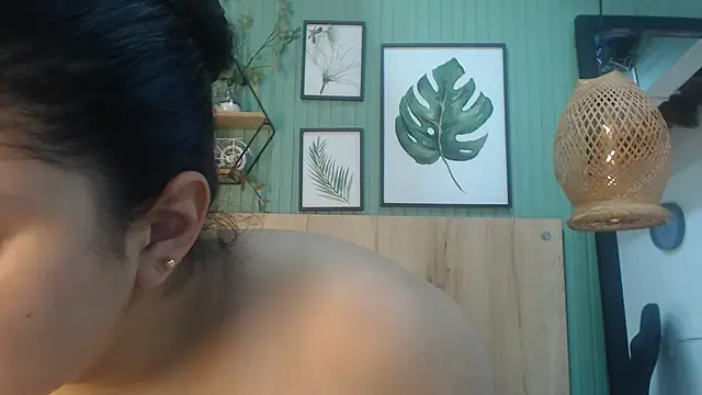 Snapshot of george_jonnes chatting on 11-29-25, 10:15 george jonnes online show from 11-29-25, 10:15