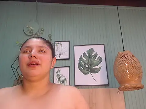 Snapshot of george_jonnes chatting on 11-10-25, 10:09 george jonnes online show from 11-10-25, 10:09