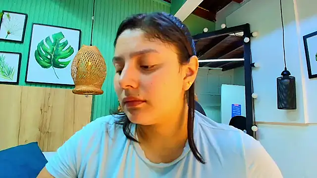 Snapshot of george_jonnes chatting on 06-17-26, 10:03 george jonnes online show from 06-17-26, 10:03