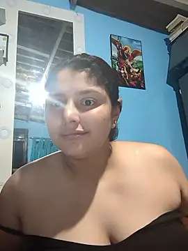 Snapshot of george_jonnes chatting on 01-12-26, 09:27 george jonnes online show from 01-12-26, 09:27