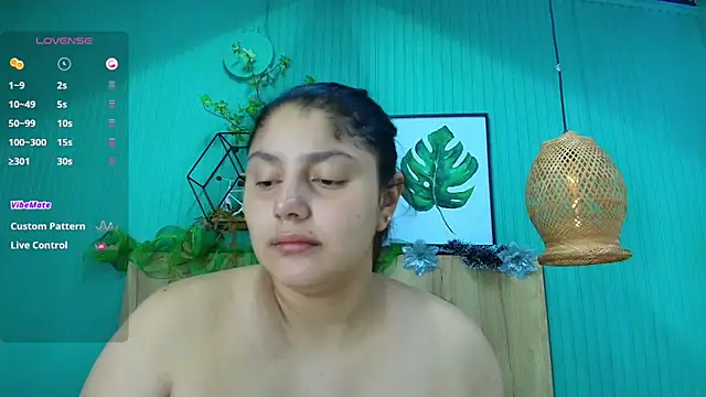 Snapshot of george_jonnes chatting on 12-20-25, 10:07 george jonnes online show from 12-20-25, 10:07