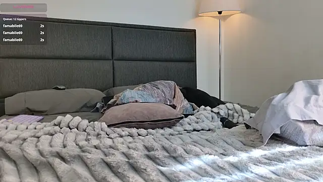 lady ni  online show from 04-10-26, 02:35