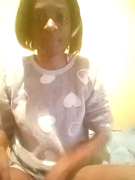 Snapshot of barehunny chatting on 07-14-26, 08:48 barehunny online show from 07-14-26, 08:48