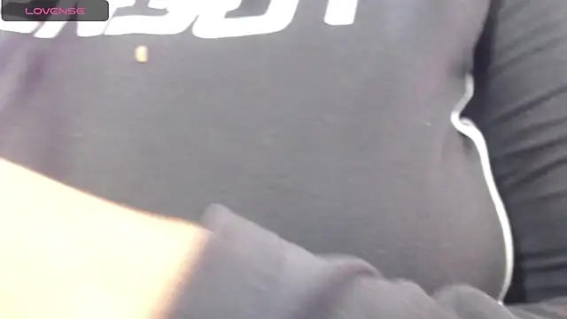 ozuna sex online show from 09-19-25, 08:35
