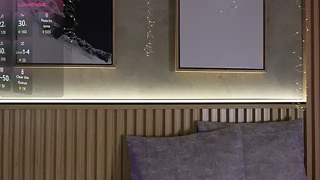 Snapshot of Lana_Lann chatting on 04-23-26, 04:19 Lana Lann online show from 04-23-26, 04:19