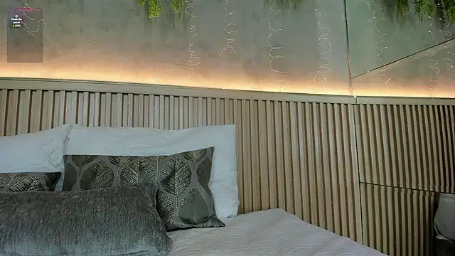 Lana Lann online show from 03-04-26, 12:35