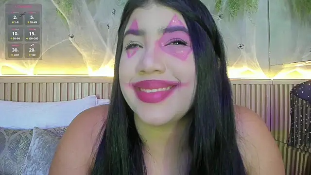 Lana Lann online show from 10-31-25, 12:02