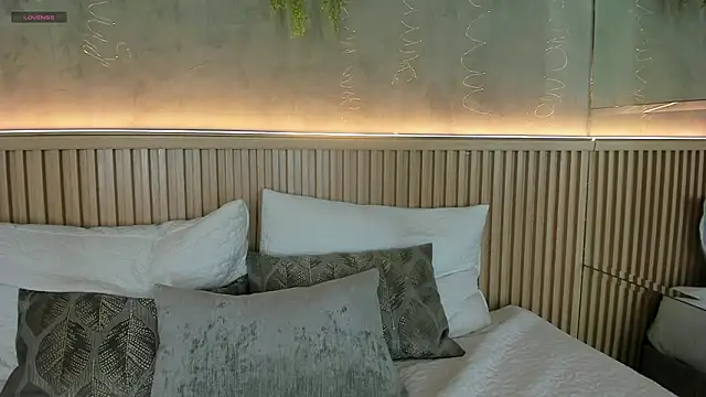 Lana Lann online show from 03-05-26, 12:13