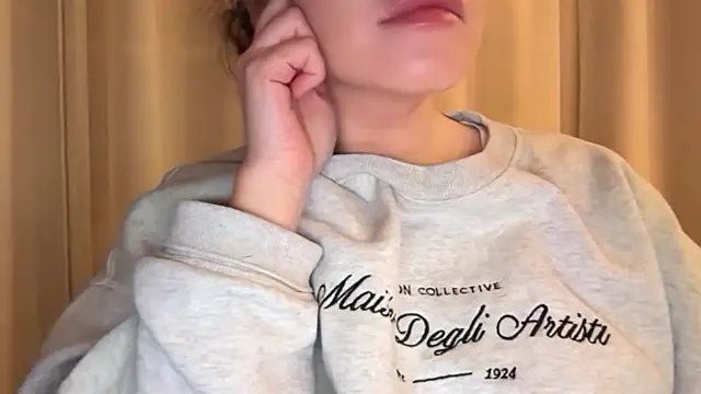 Sandysecret online show from 01-14-26, 09:40