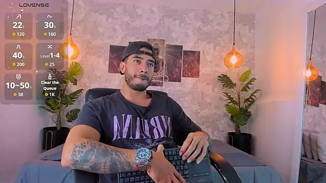 Nate franco online show from 12-23-25, 04:34