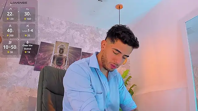 Snapshot of Nate_franco chatting on 02-15-26, 04:57 Nate franco online show from 02-15-26, 04:57