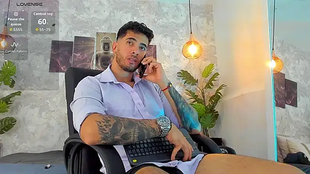 Snapshot of Nate_franco chatting on 02-22-26, 01:08 Nate franco online show from 02-22-26, 01:08