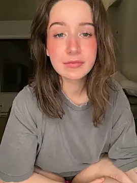 nerdynina online show from 11-16-25, 12:37